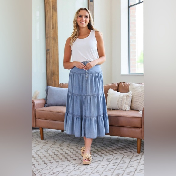 Michelle Mae Sandy Denim Skirt - Picture 2 of 4